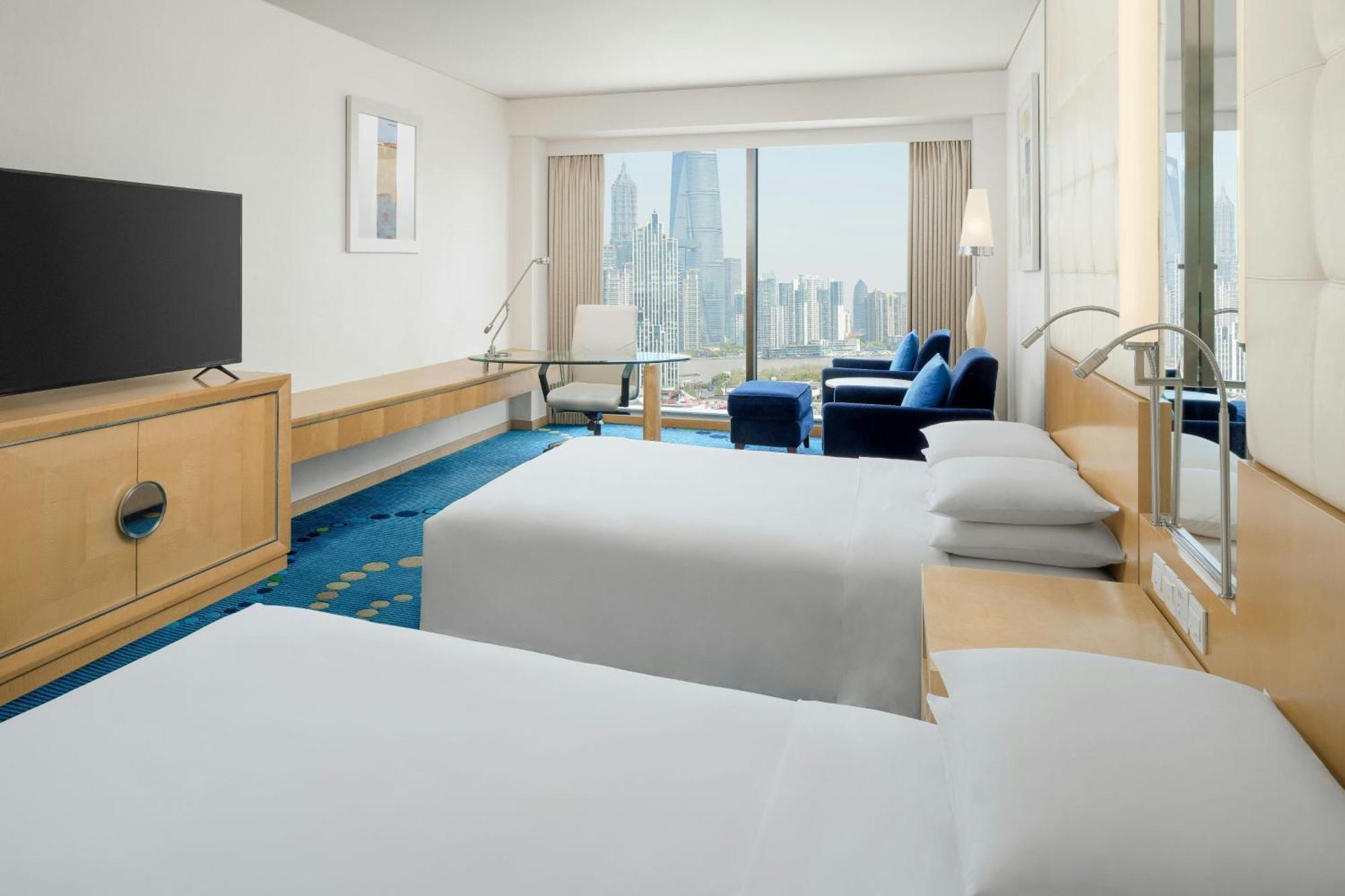 Renaissance Shanghai Yu Garden Hotel On The Bund Exterior photo