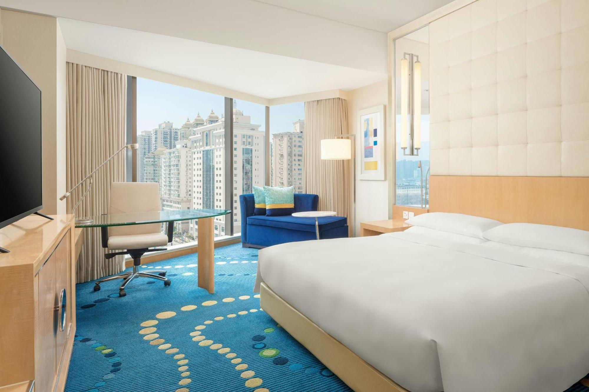 Renaissance Shanghai Yu Garden Hotel On The Bund Exterior photo Deluxe Room